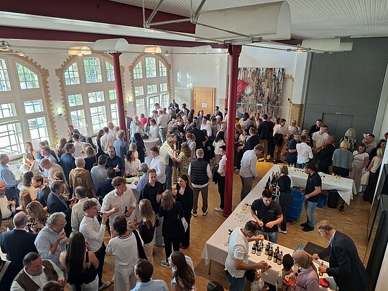 Graduation Ceremony in Detmold: Stay Curious and Drive Change Forward