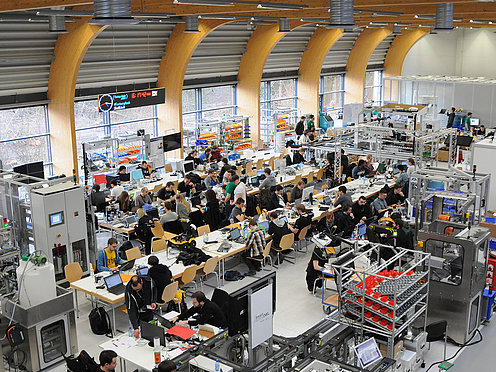 2017 Factory Hack 2017 Factory Hack. Aufnahme von oben