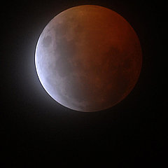 Mondfinsternis 03. 03. 2007, Nikon D200, 14" f/5, 13s.