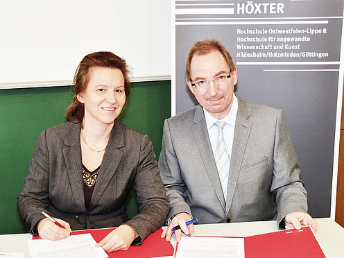 2014 Vertragsunterzeichnung 2014 Vertragsunterzeichnung