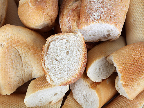 Bioethanol from stale bread