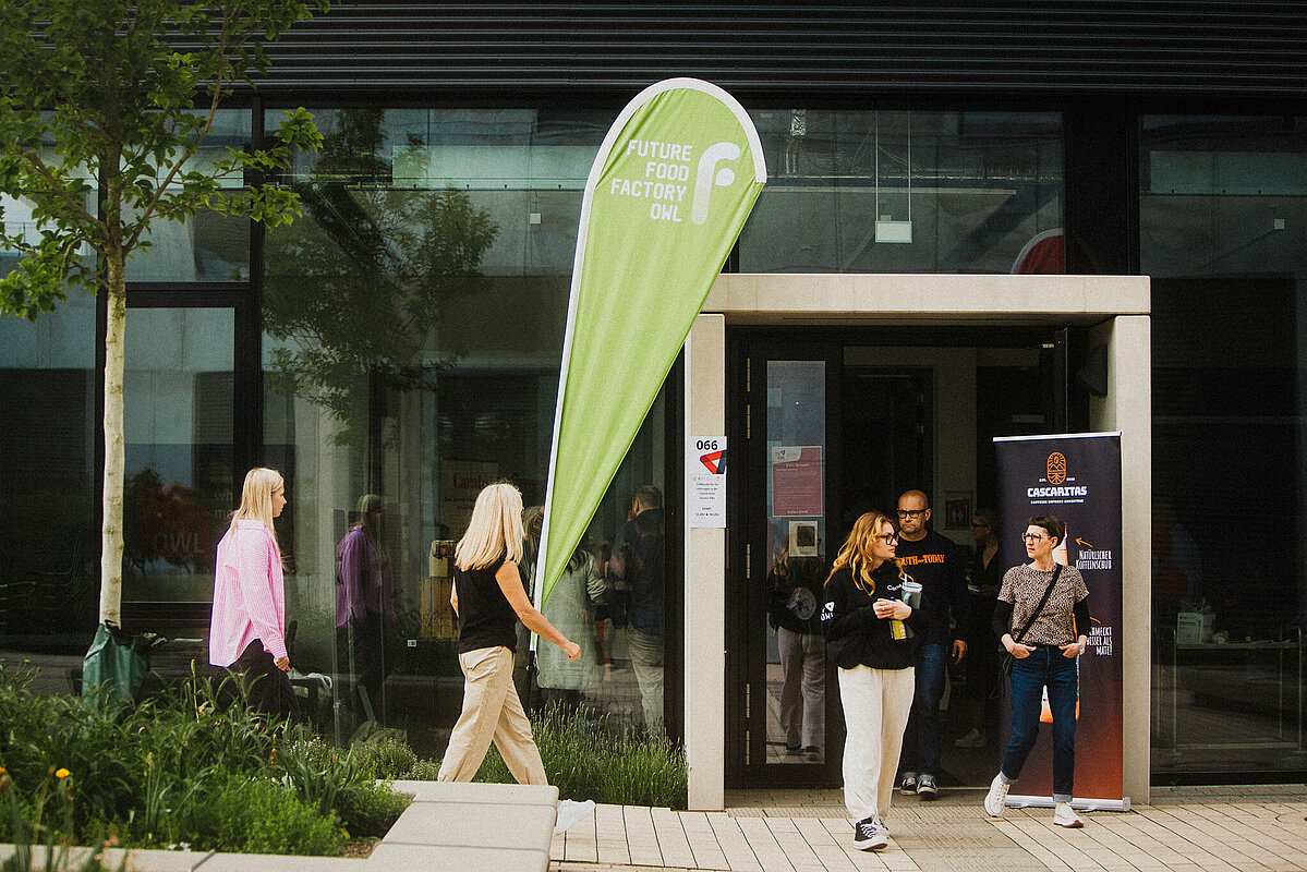 Die Herstellung von Lebensmittel in der Zukunft konnten sich Besucher:innen in Lemgo in der FutureFoodFactory anschauen und sprichwörtlich auf den Geschmack kommen.