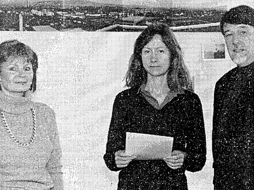 1991 Frauenbeauftragte an der FH Links Ingeborg Wedel mit Rollkragenpullover. In der Mitte Professorin Verena Wriedt und rechts Dietrich Lehmann.
