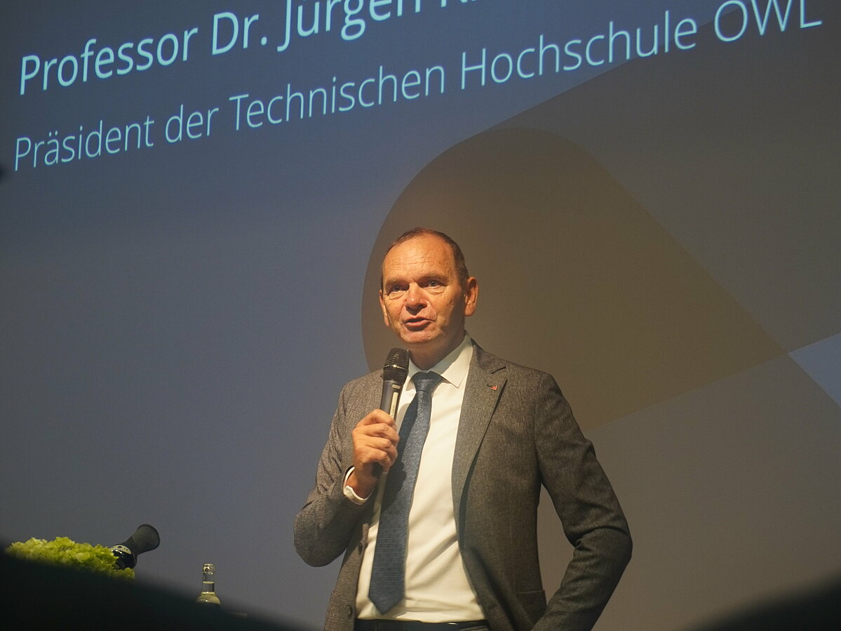 Professor Dr. Jürgen Krahl 