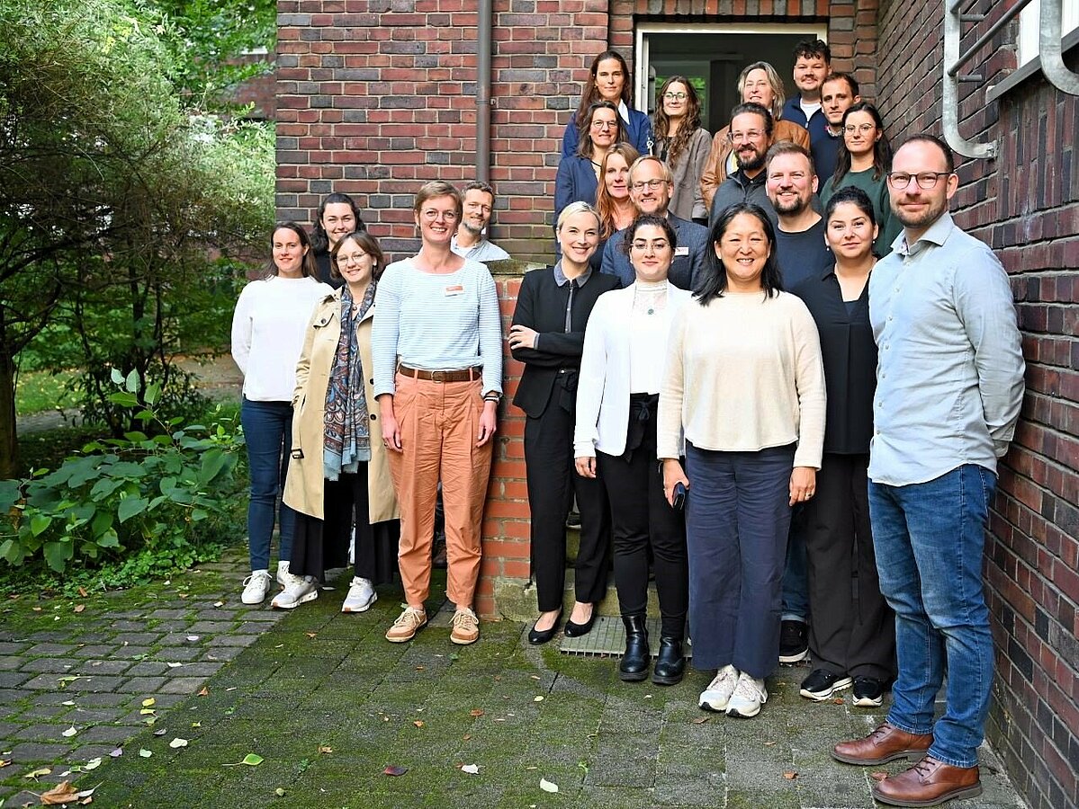 Gruppenbild vom Netzwerktreffen von Nachhaltigkeits-Verantwortlichen an Hochschulen in NRW am 27.9.2024 an der FH Dortmund