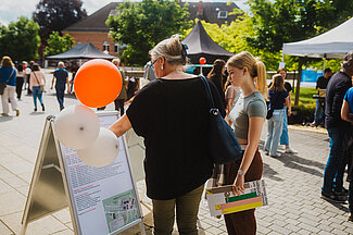 Verschiedene Vorträge luden in Detmold zum Kennenlernen der Studiengänge ein.