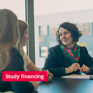 Scholarship, part-time job or BAföG? Here you will find helpful information on financing your studies.
