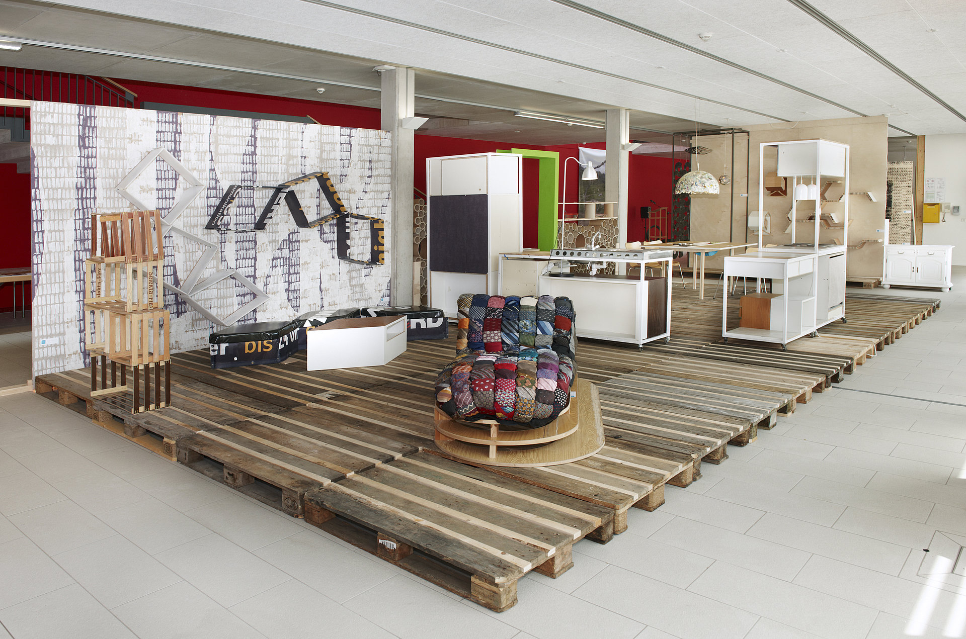 Abschlussausstellung im Foyer der Detmolder Schule, SS '11 (Bachelor