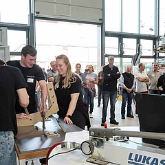 View and participate in Detmold.