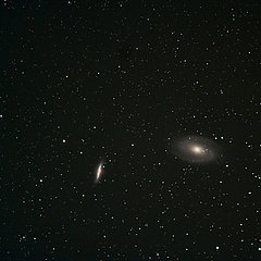 M81/M82: Datum: 13. 02. 2008, Canon EOS 350Da, Takahashi FSQ 106, 7 x 240s, Flat und Dark mit Regim, Photoshop CS2, Autoguiding mit ST4 an Pentax SDHF 75
