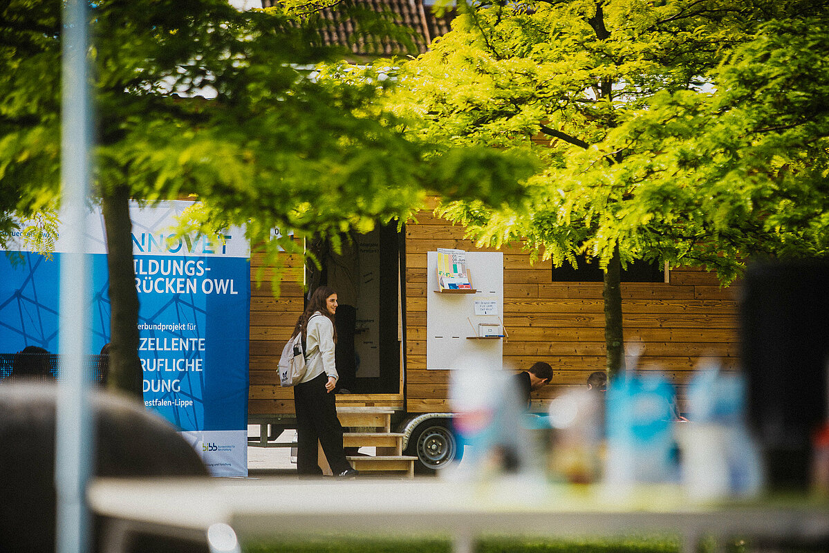 Im Projekt InnoVet Bildungsbrücken ist ein Tiny House entstanden, das in Detmold angeschaut werden konnte.