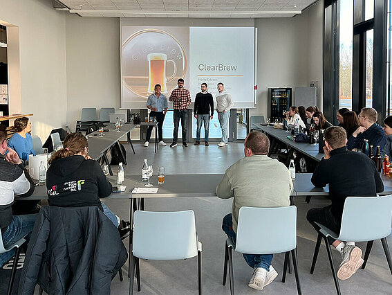 Präsentation der Projekte im Studienfach „Herstellung ausgewählter Getränke“