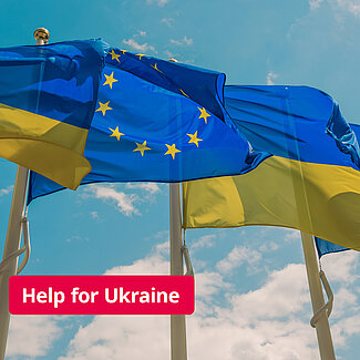 TH OWL would like to offer people from Ukraine and other Eastern European countries, who had to leave their homeland because of the war, a safe place where they can continue or start their work and studies. In this portal you will find all current information about studying and working at TH OWL as well as support offers.