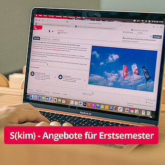 Wie komme ich ins Hochschul­netzwerk und auf den eCampus? Was ist die CampusCard? Diese Fragen beantwortet Ihnen das Team vom S(kim).