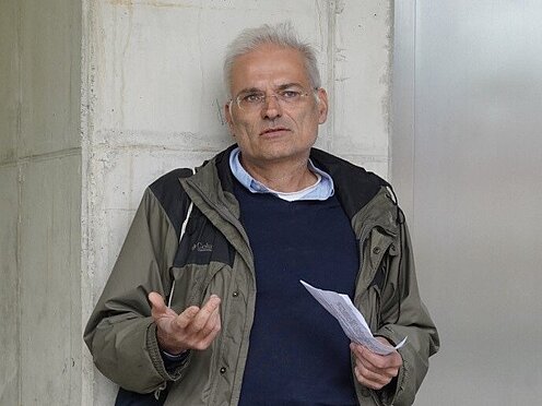 Prof. Dipl. Ing. Oliver Hall