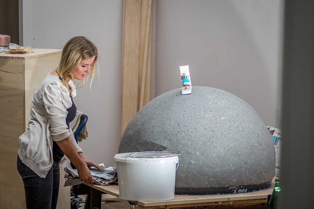TH OWL: Detmolder Absolventin entwirft Ausstellung in ...