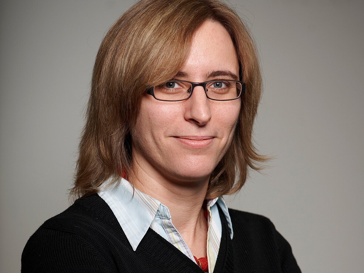 Portrait von Professorin Katja Frühwald-König