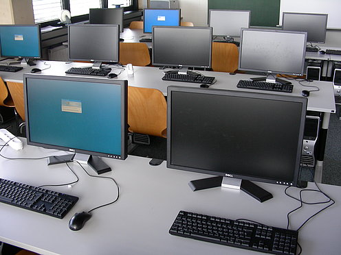 Picture: Workstations used for CAD/CAE