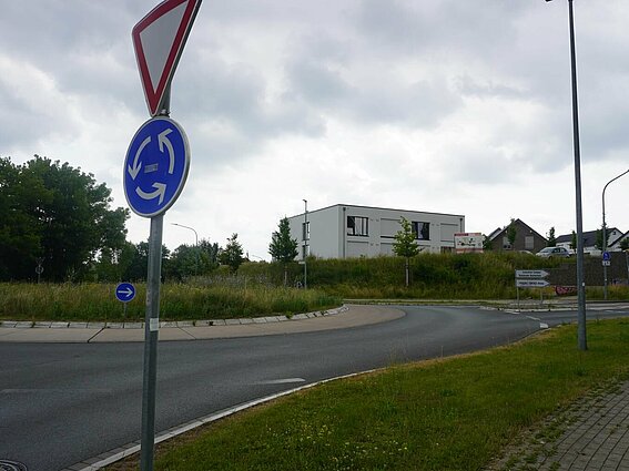 Die Bunsenstraße ist vom 3. bis 17. Juli am Kreisverkehr "Braker Weg" gesperrt. 