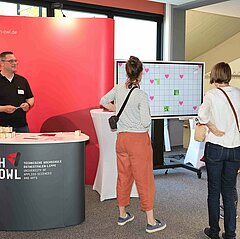 The Sustainable Campus Höxter presented itself and its study programs at the campus in Lemgo.