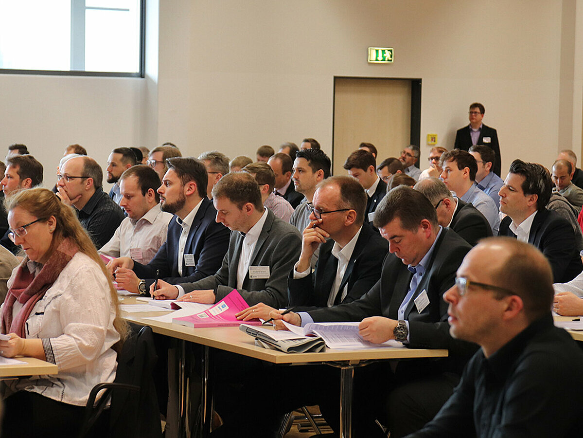 Fachtagung „Elektrische und optische Verbindungstechnik“ 9. Symposium