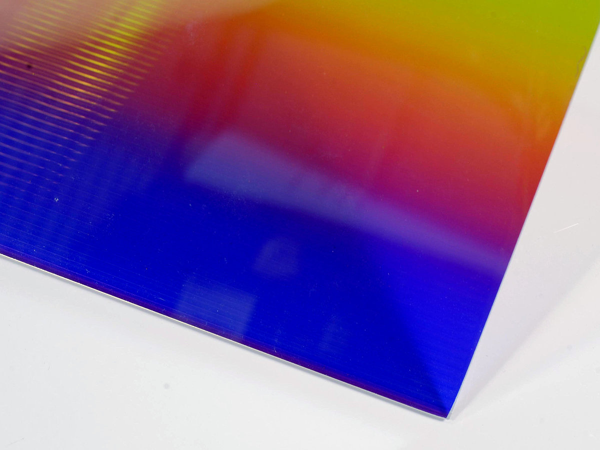 Dichroitisches Glas Detmolder Schule für Gestaltung TH OWL